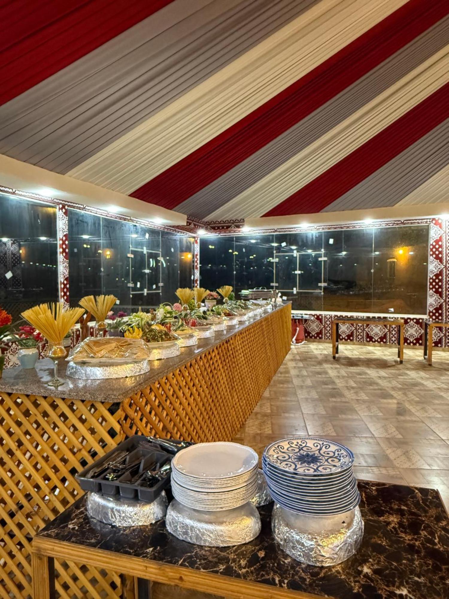 Rum Luxury Camp Вади Рум Екстериор снимка