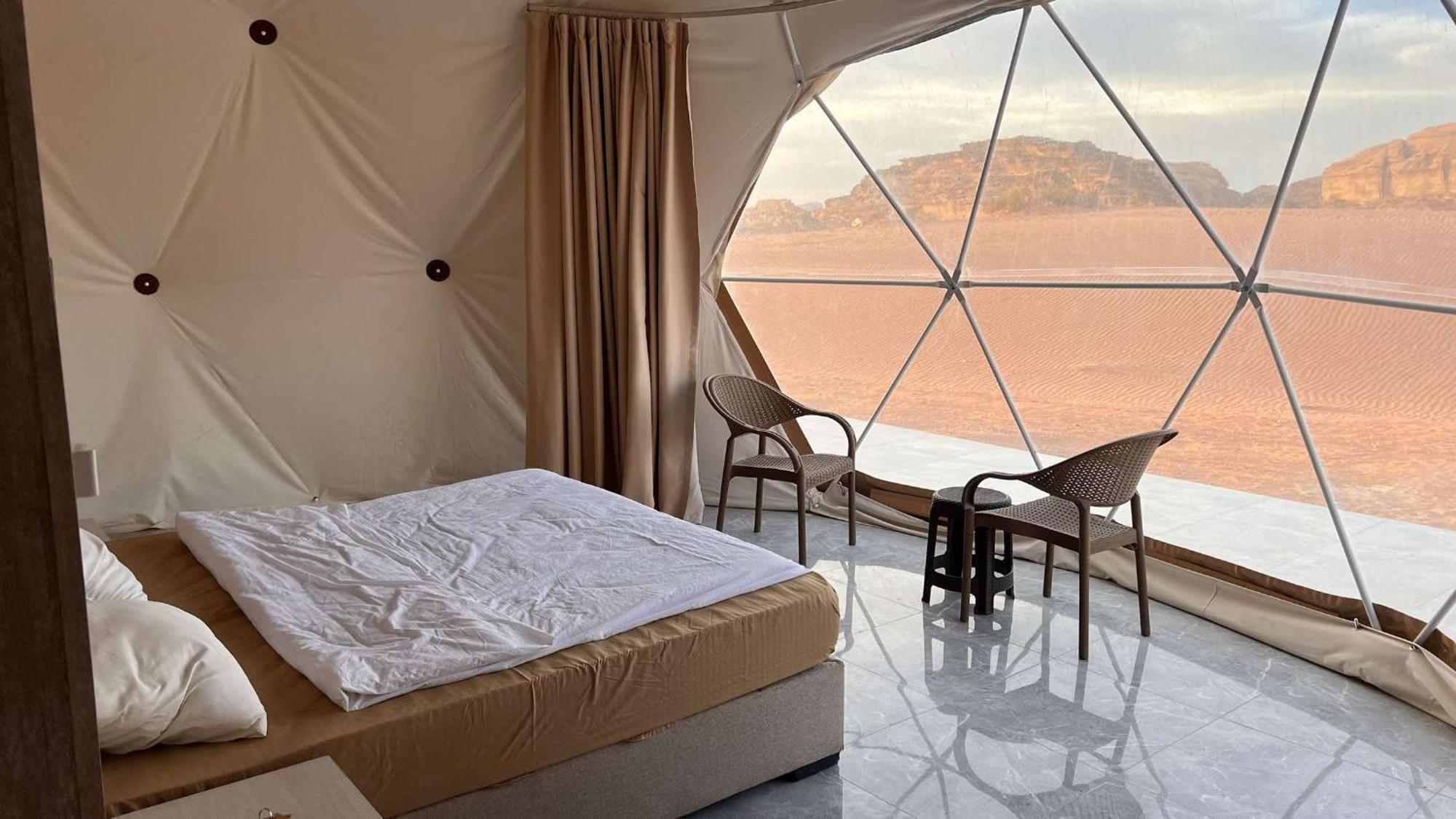 Rum Luxury Camp Вади Рум Стая снимка